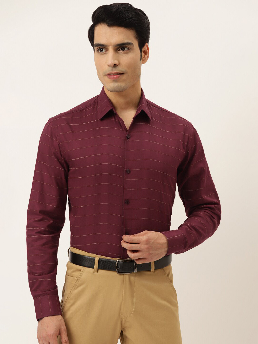

JAINISH Men Maroon Smart Slim Fit Horizontal Striped Cotton Formal Shirt