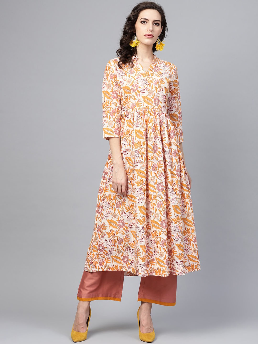 

Indo Era Women Mustard Yellow Floral Printed Anarkali Kurta