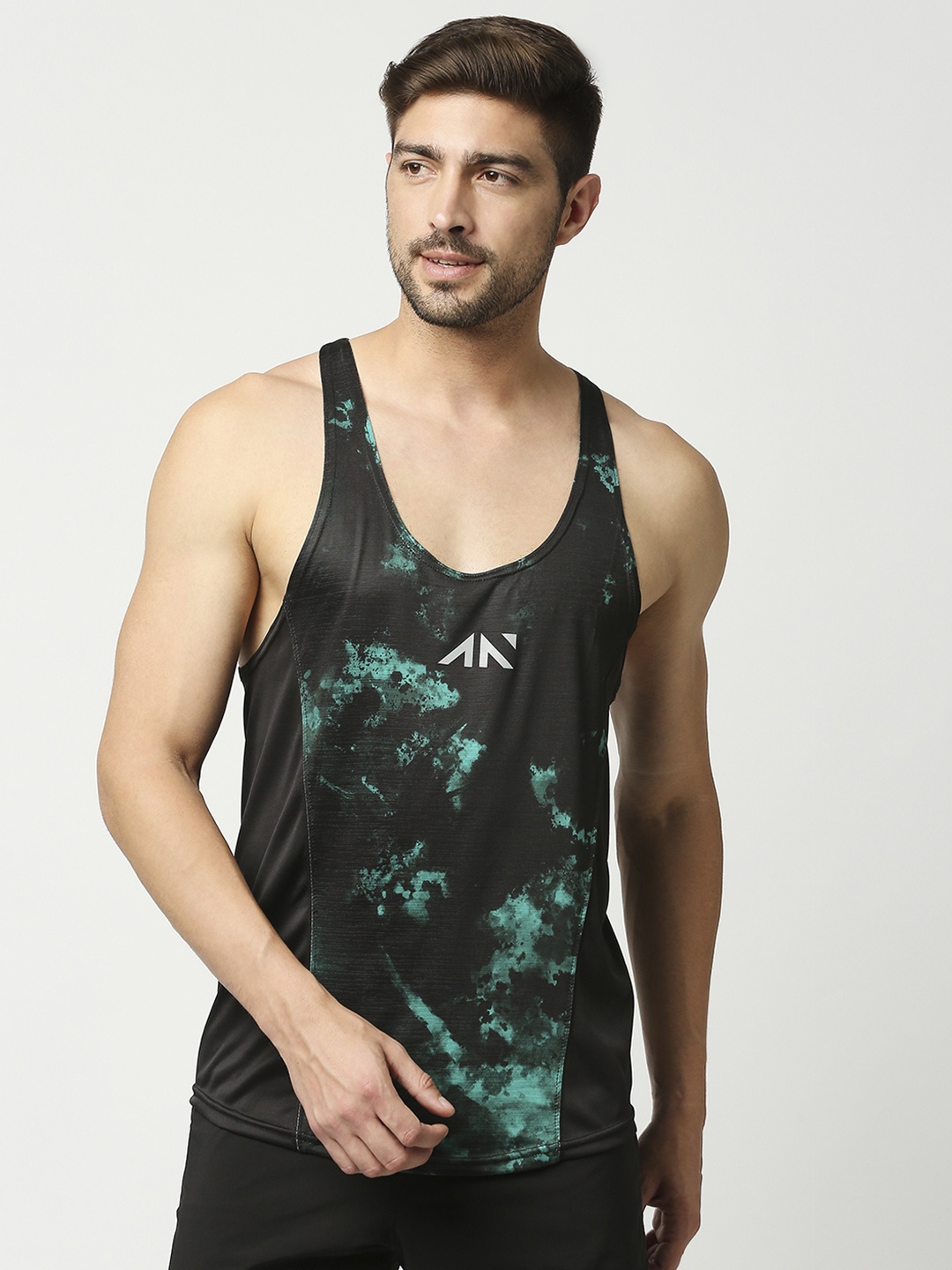 

AESTHETIC NATION Men Green Printed Dri-FIT Training or Gym T-shirt