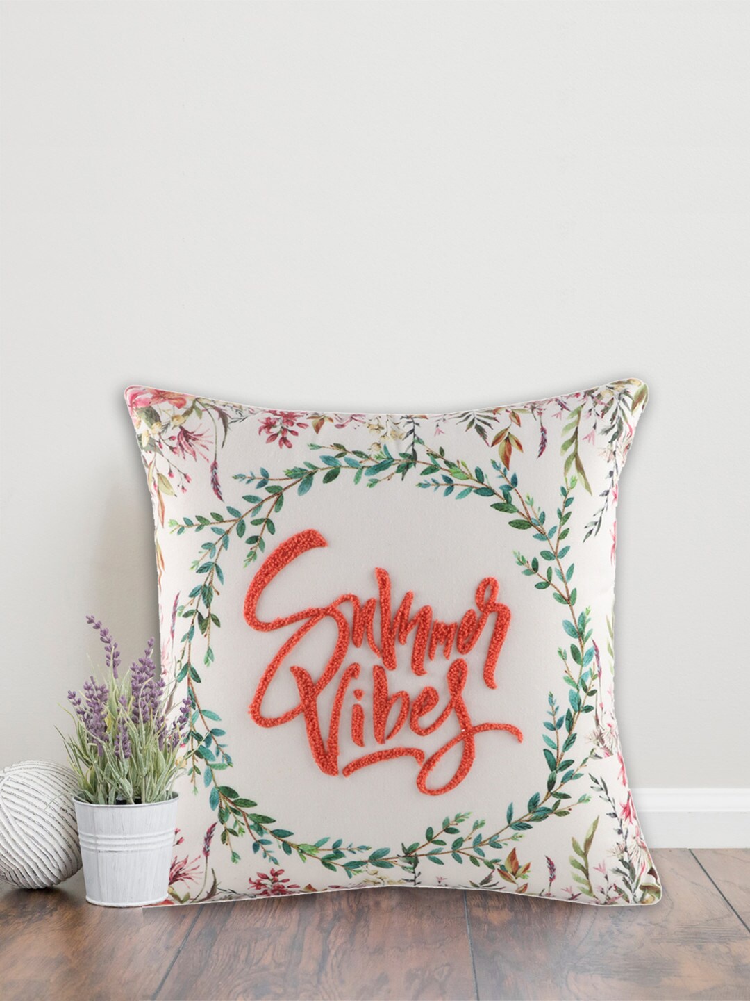 

Home White & Red Cotton Floral Square Cushion Covers