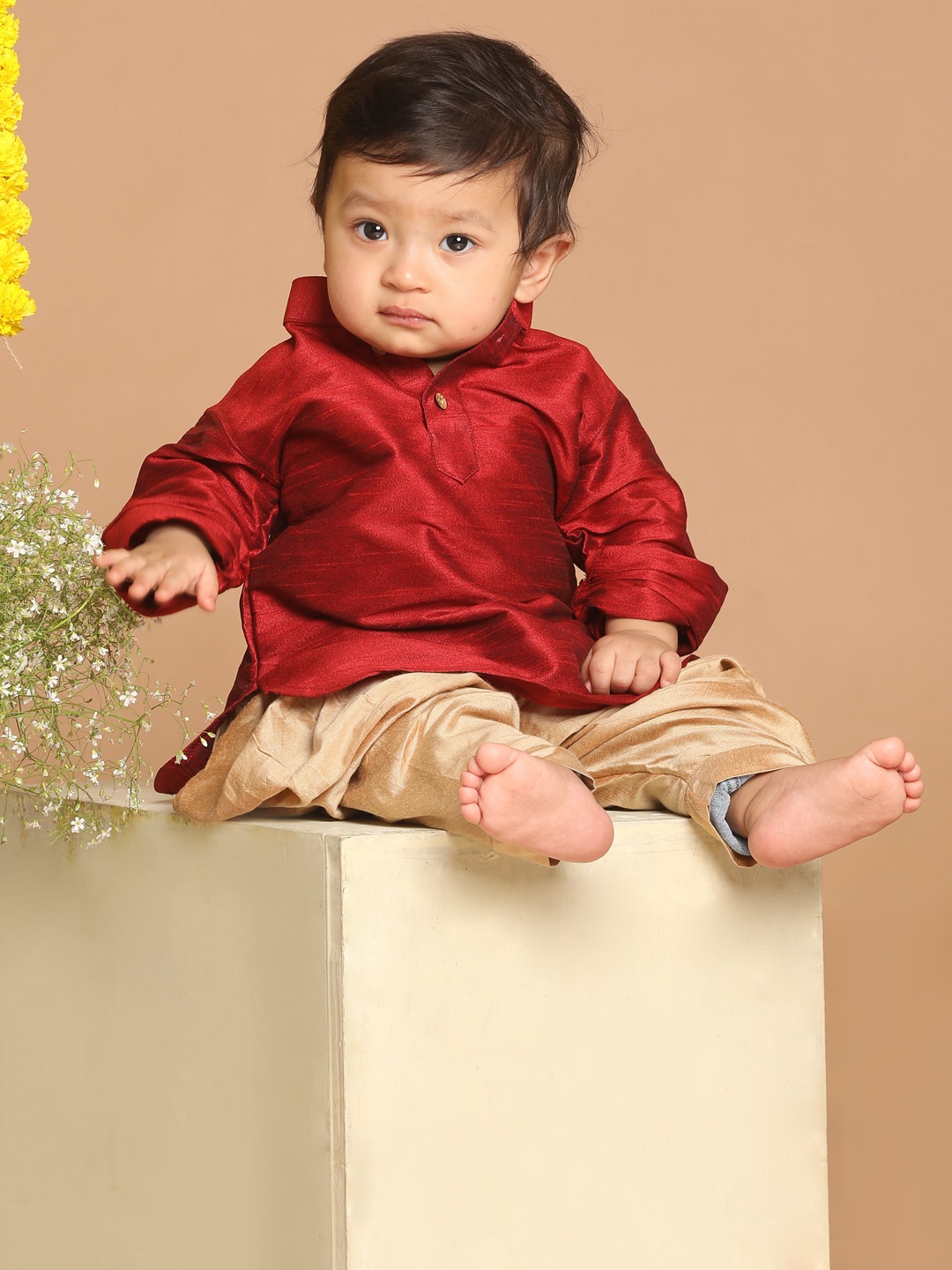 

VASTRAMAY Boys Maroon & Gold-Toned Kurta With Dhoti Pants