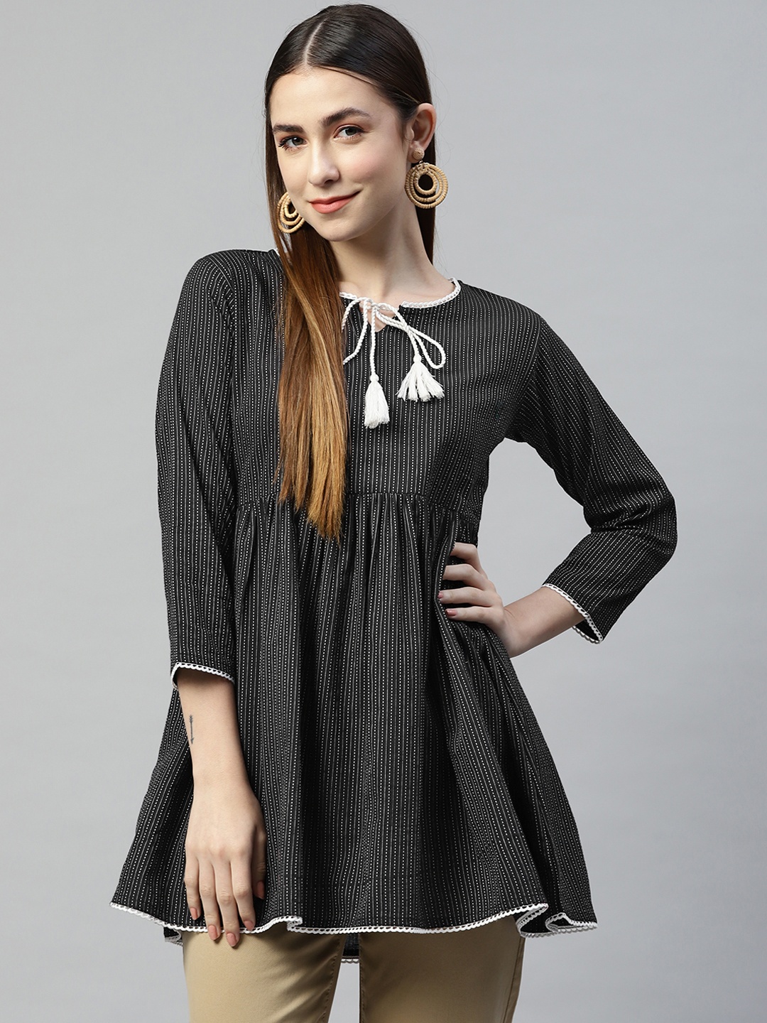 

RAJGRANTH Black Striped Tunic