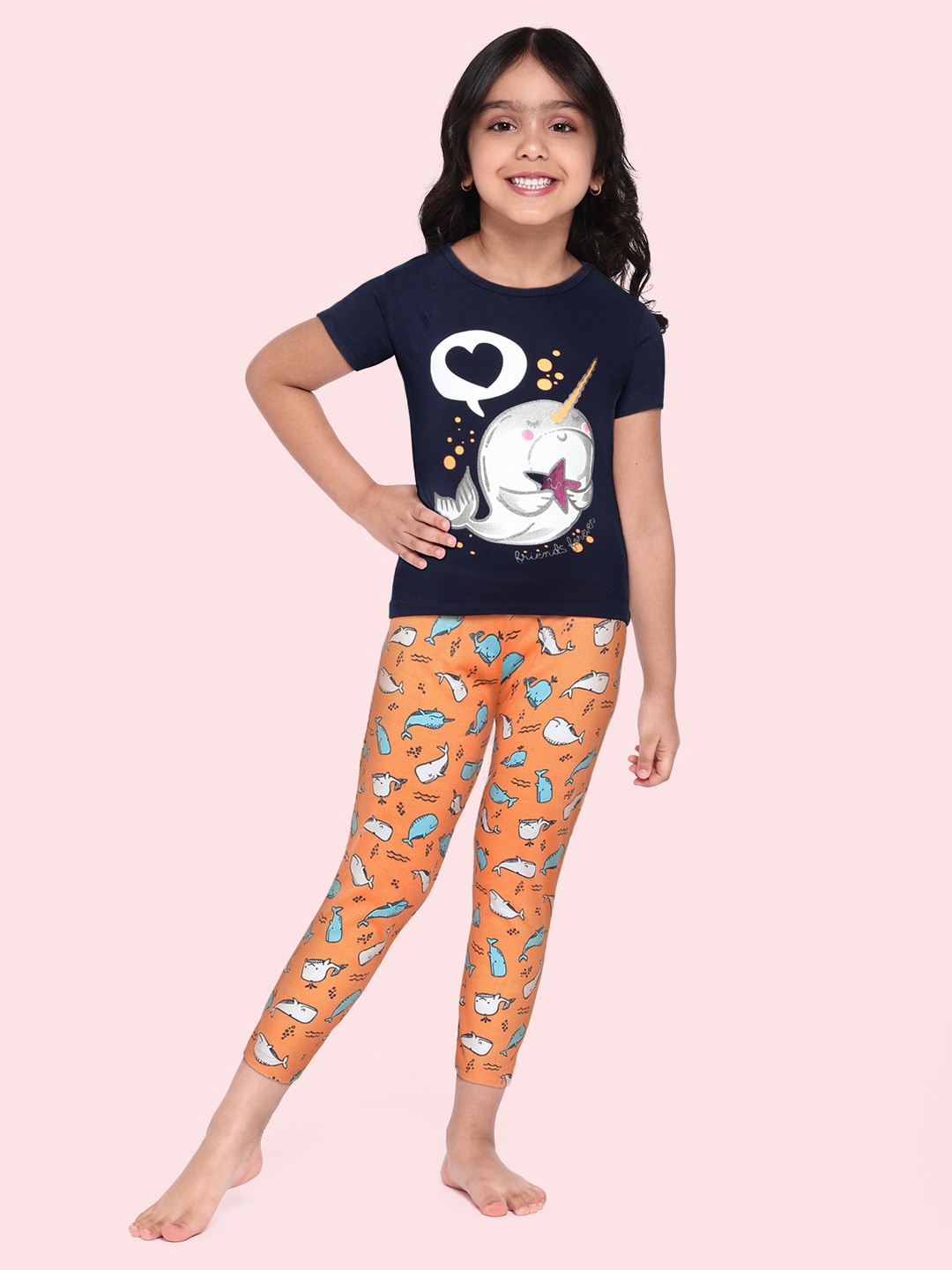 

Eimoie Girls Navy Blue & White Pure Cotton Printed Night suit