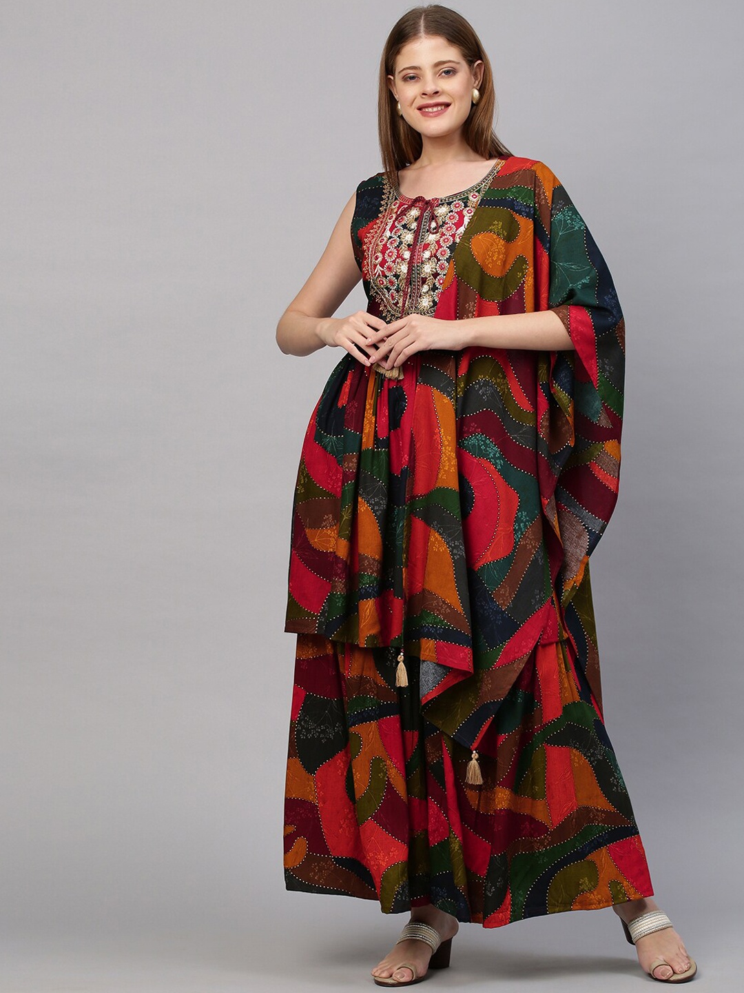 

FASHOR Women Multicoloured Ethnic Motifs Colourblocked Kurta with Sharara & With Dupatta, Multi