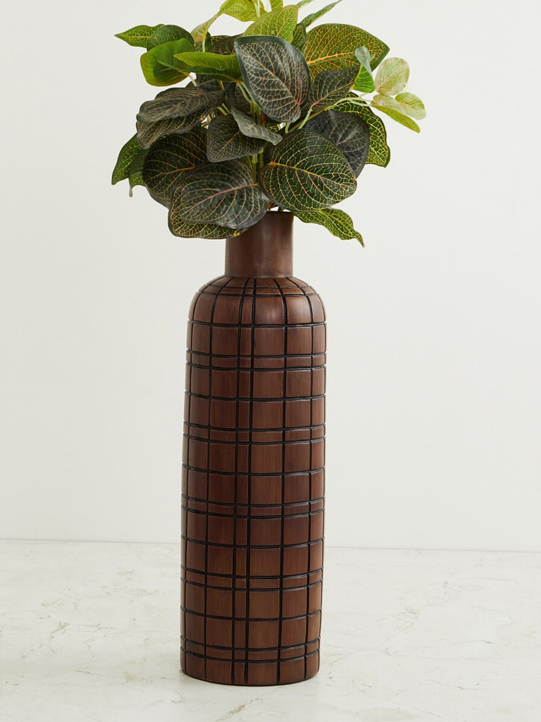 

Home Centre Brown Textured Vases