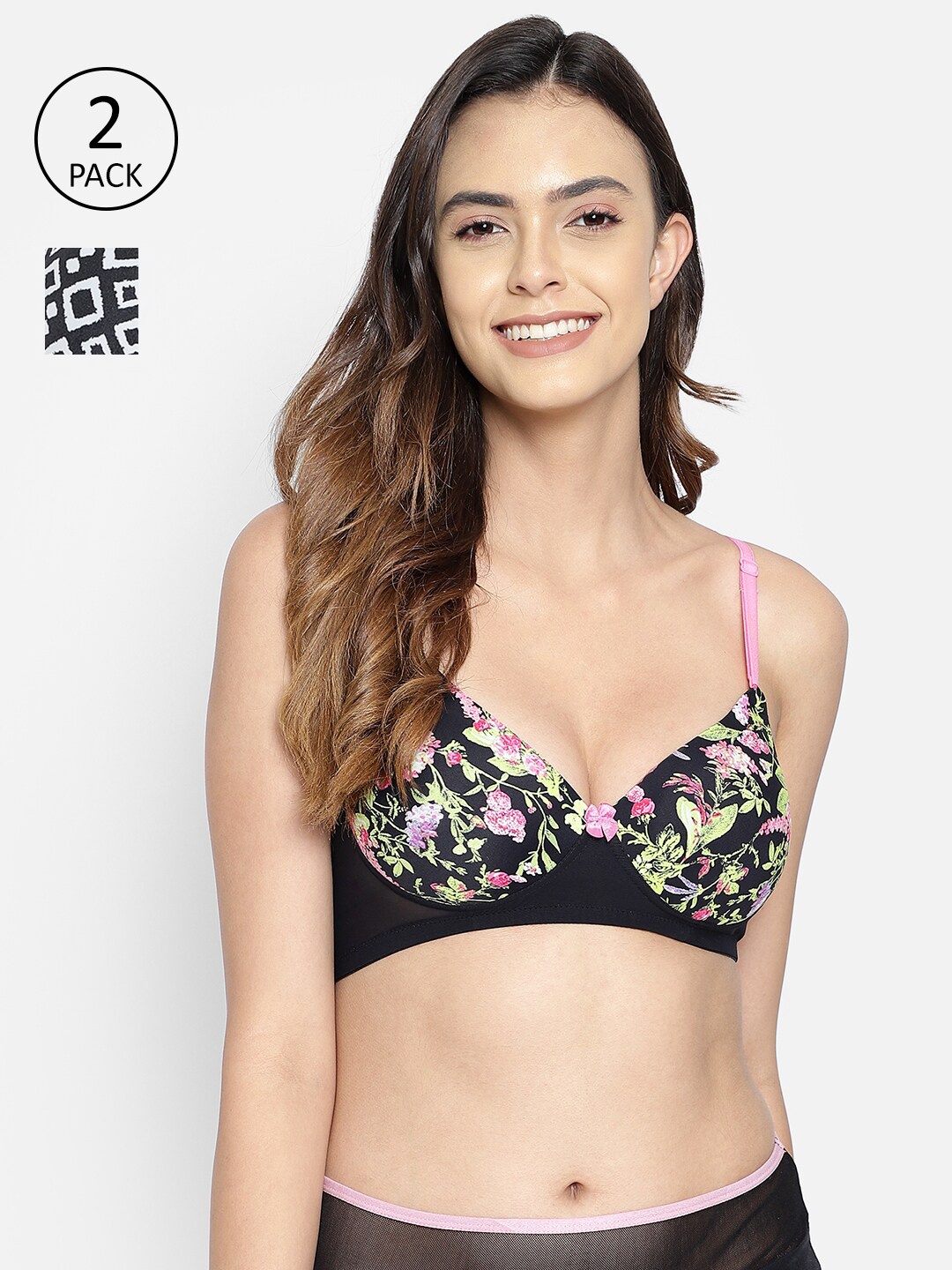 

Clovia Black & White Printed Set Of 2 Heavily Padded All Day Comfort T-Shirt Bra