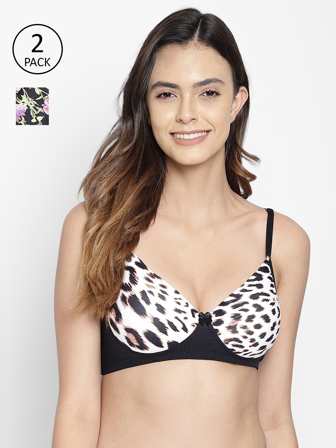 

Clovia Black & White Pack Of 2 Printed Heavily Padded Bra
