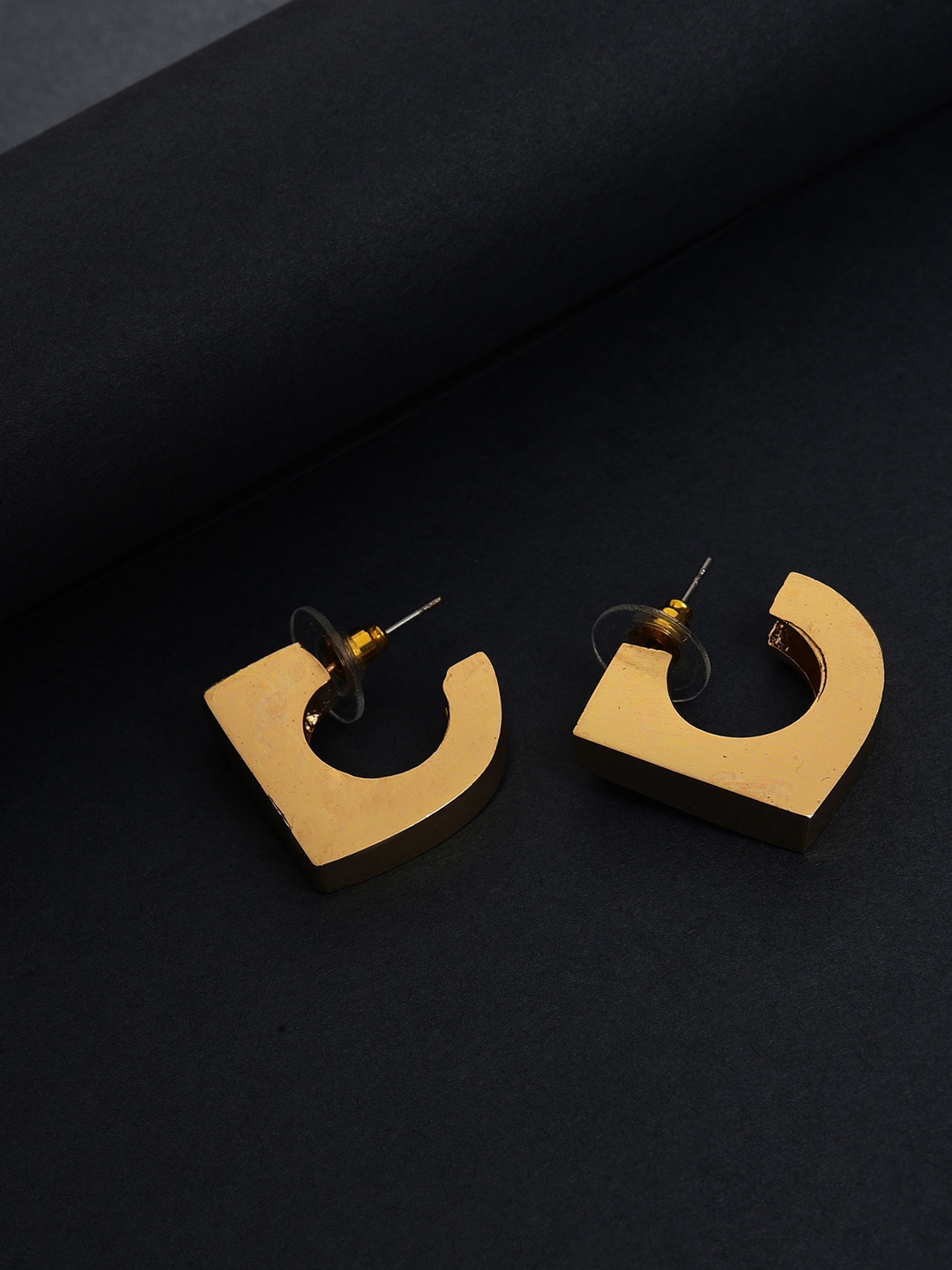 

SOHI Gold-Toned Contemporary Half Hoop Earrings