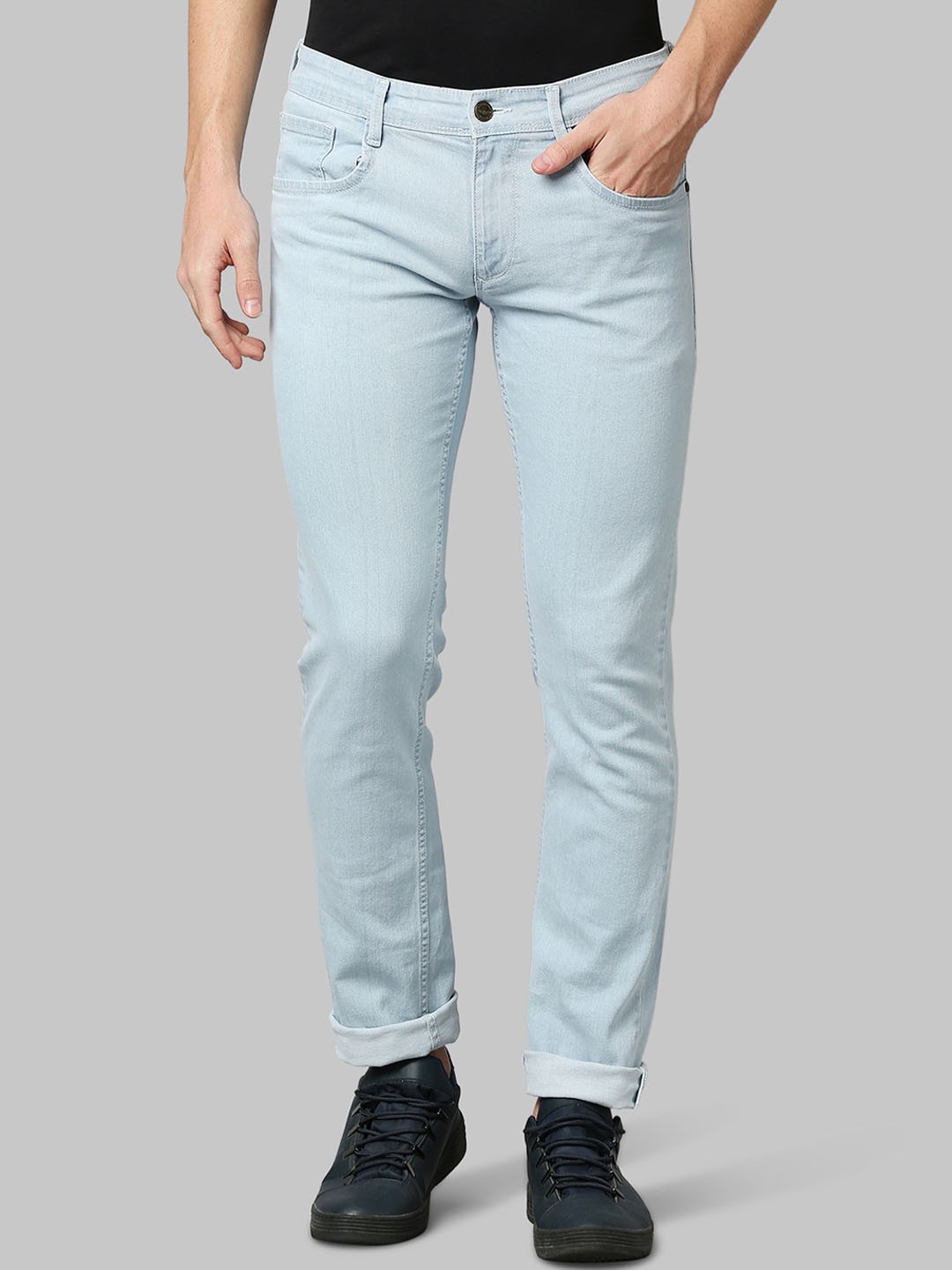 

Park Avenue Men Light Blue Mid-Rise Clean Look Cotton Jeans