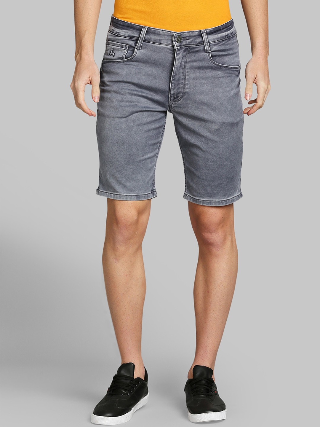 

Parx Men Grey Denim Shorts