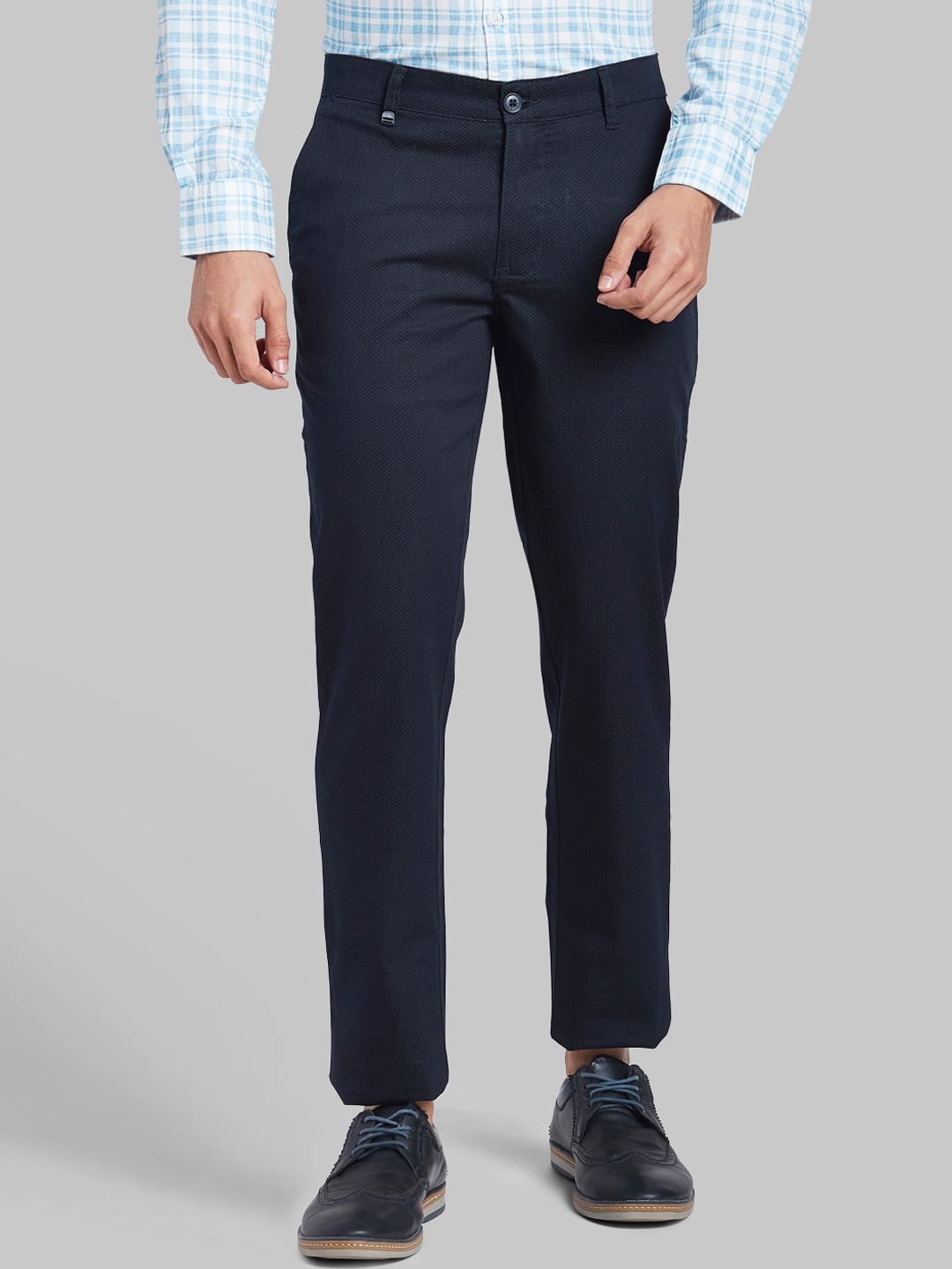 

Parx Men Navy Blue Tapered Fit Solid Cotton Trousers
