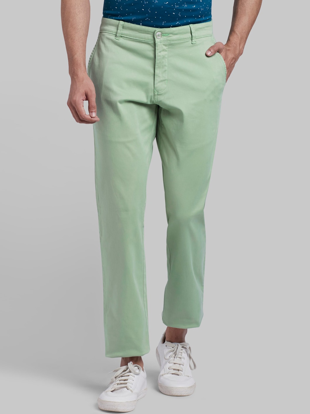 

Parx Men Green Tapered Fit Trousers