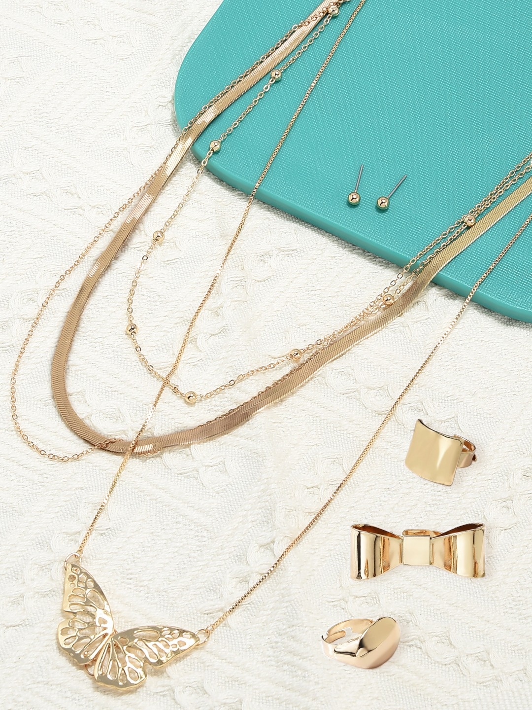 

AMI Women Set Of 5 Gold-Toned Jewellery set