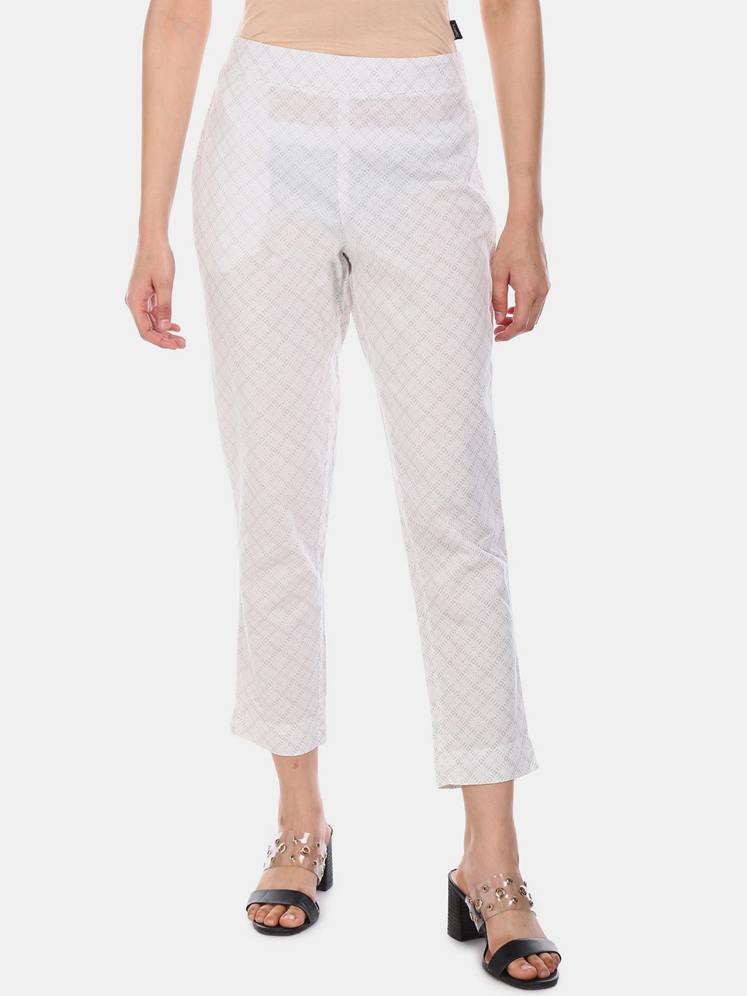

Karigari Women White & Grey Printed Trousers