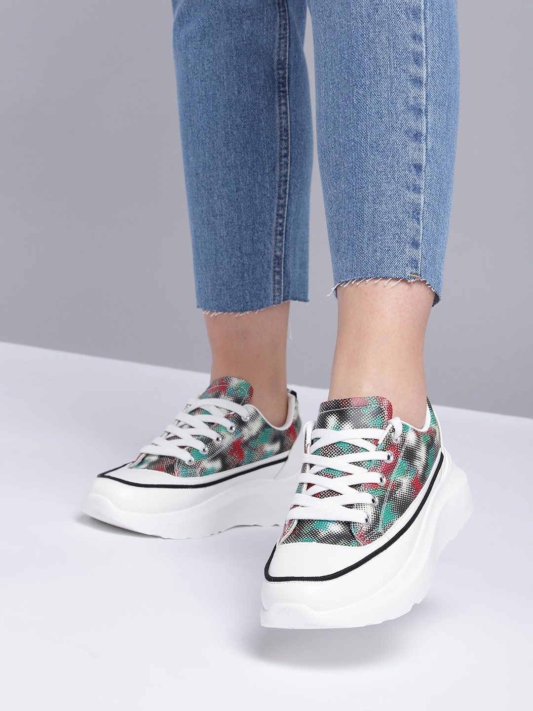 

Kook N Keech Women Multicoloured Printed Sneakers, Multi