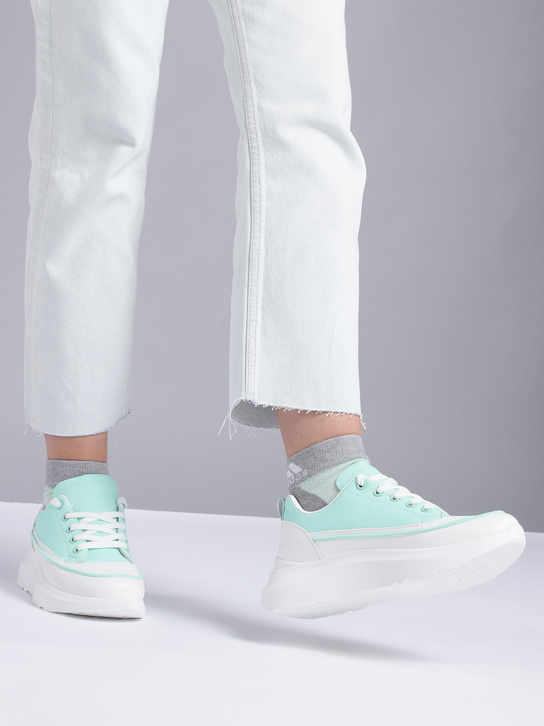 

Kook N Keech Women Mint Green & White Colourblocked Sneakers