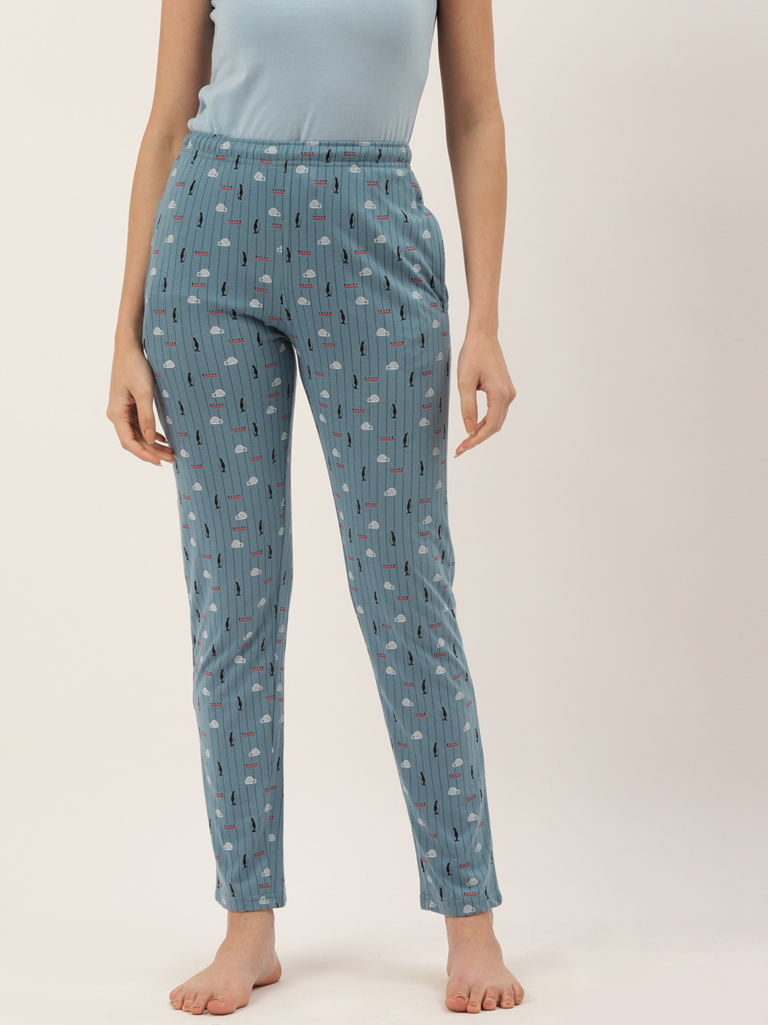

BROOWL Women Blue Printed Mid-Rise Pure Cotton Lounge Pants