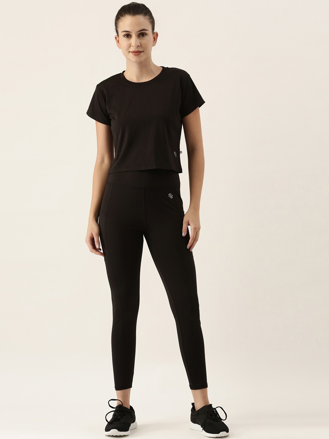 Bannos Swagger Women Black Solid T-Shirt & Tight Set