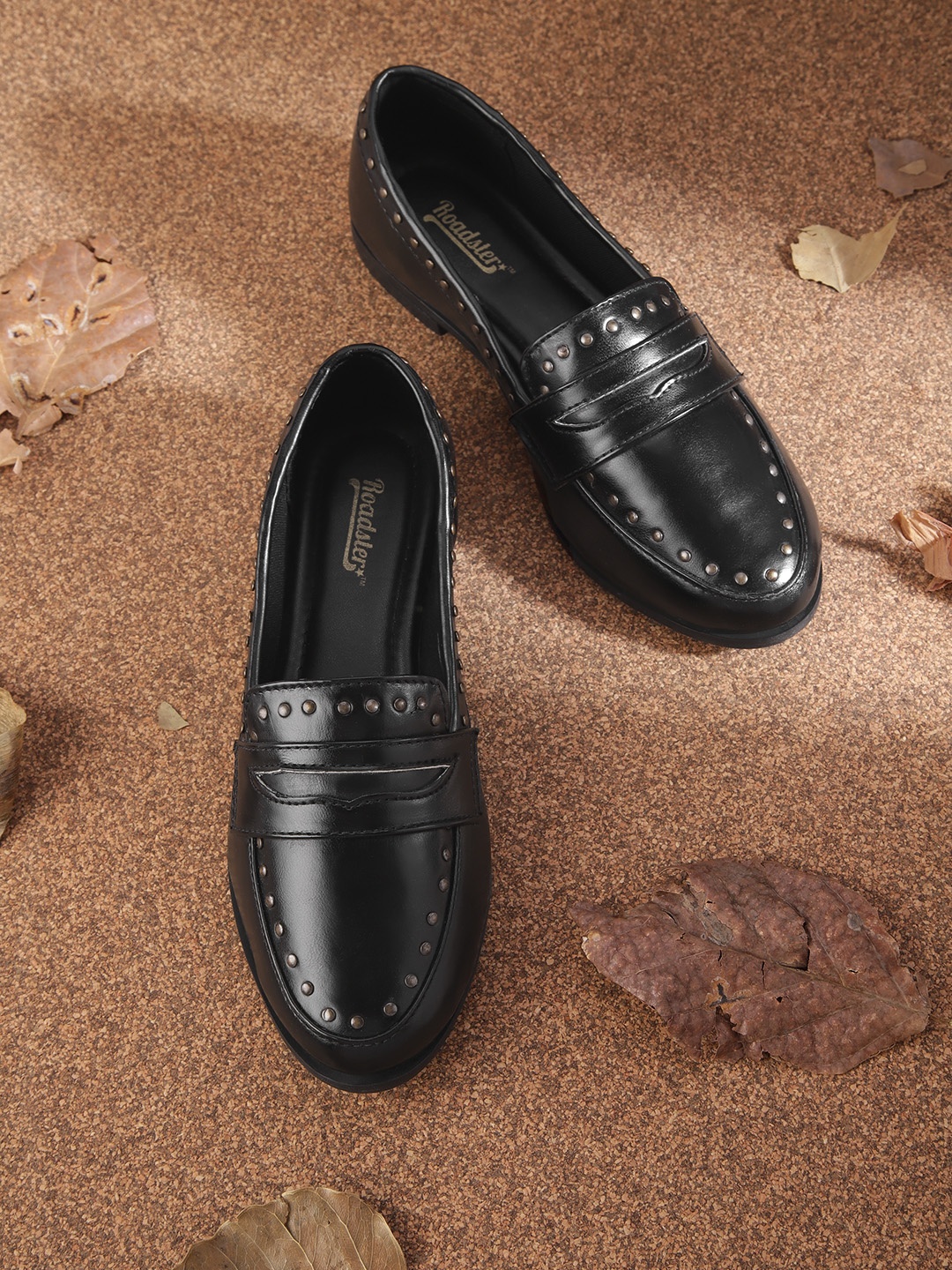 

Roadster Women Black Solid Penny Loafers with Metallic Detail
