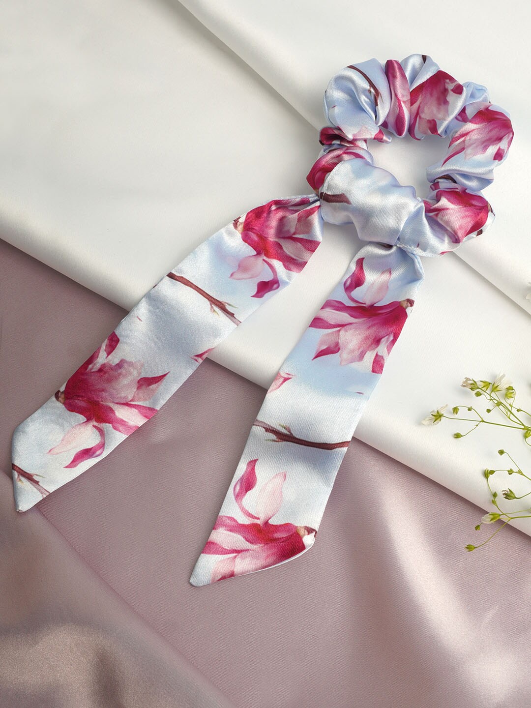

Ferosh Women Blue & Red Floral Scrunchie Printed Ponytail Holder