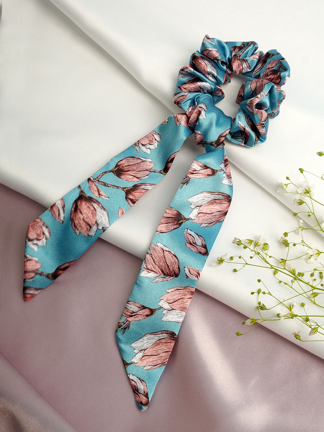 

Ferosh Women Blue & Brown Floral Ponytail Holders