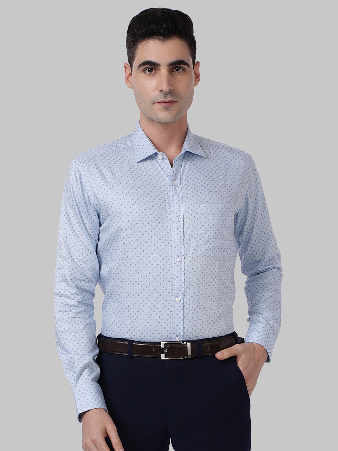 

Park Avenue Men Blue Slim Fit Printed Cotton Formal Shirt