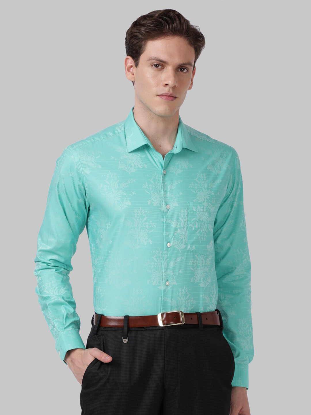 

Park Avenue Men Green Slim Fit Floral Print Cotton Formal Shirt