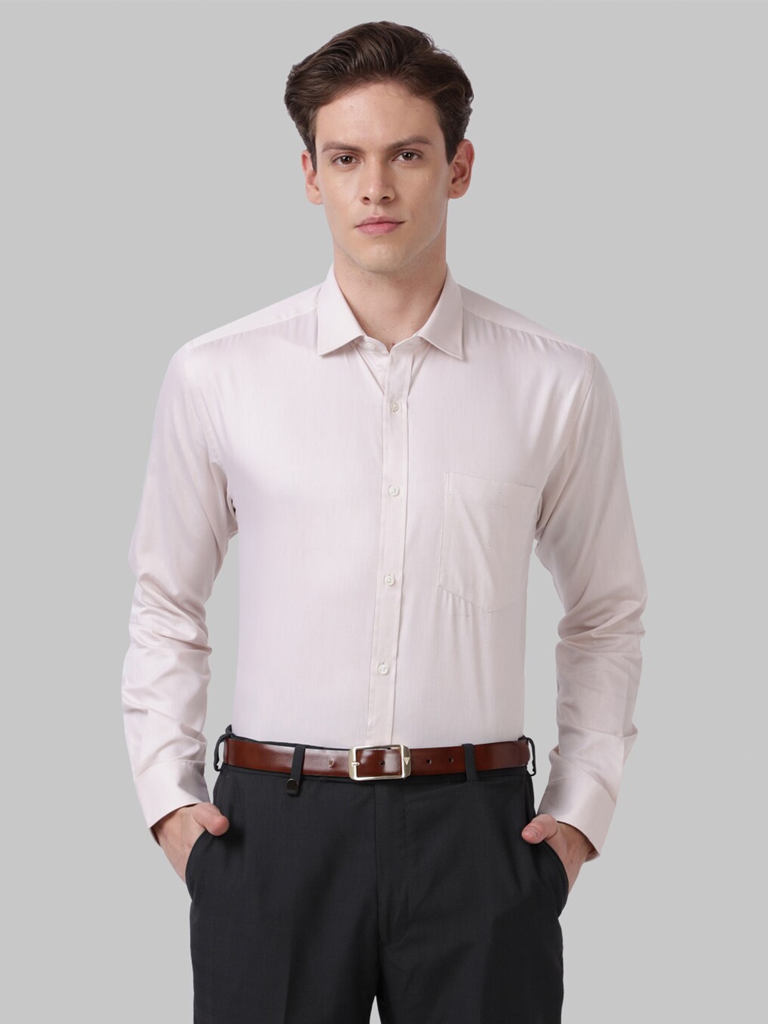 

Park Avenue Men Beige Slim Fit Formal Shirt