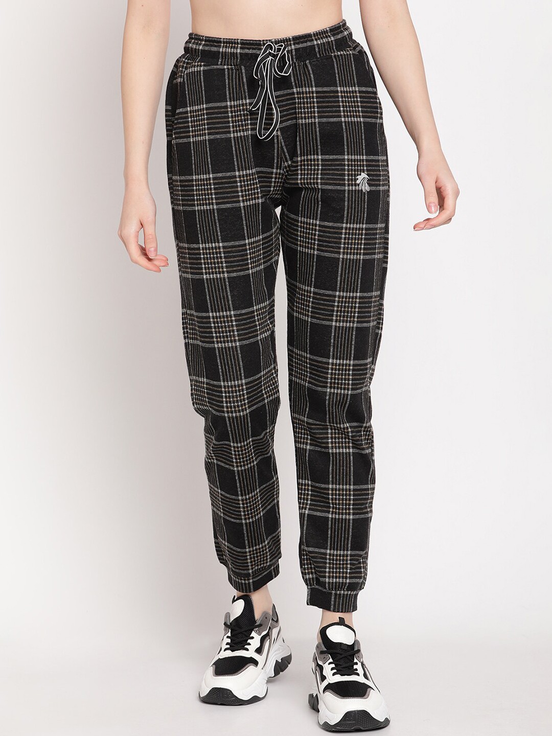 

Gallus Women Black & White Checked Dry-Fit Joggers