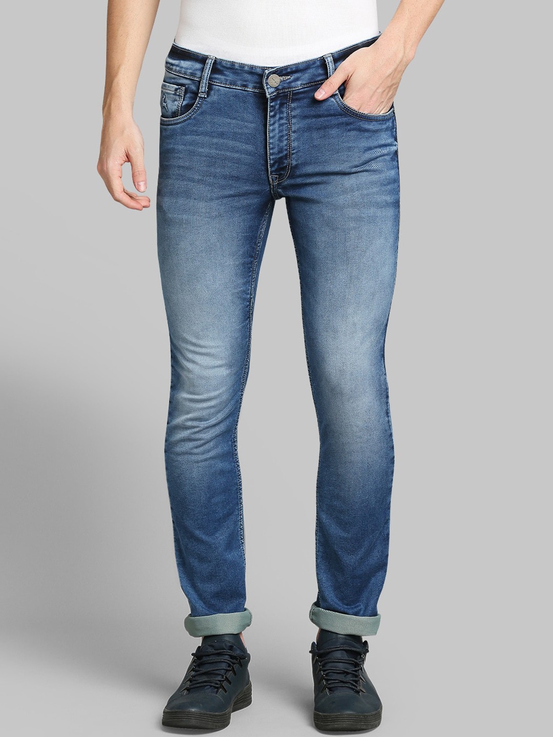

Parx Men Blue Tapered Fit Heavy Fade Cotton Jeans
