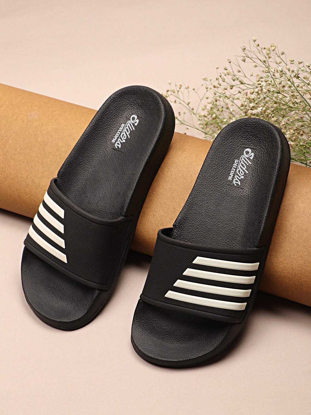 

WELCOME Women Black & White Striped Sliders
