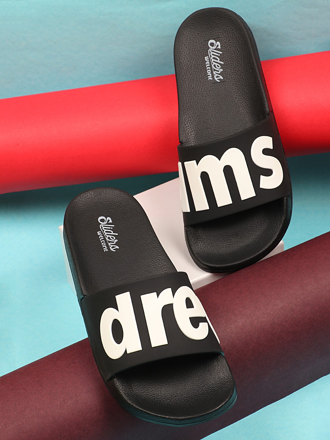 

WELCOME Women Black & White Self Design Sliders