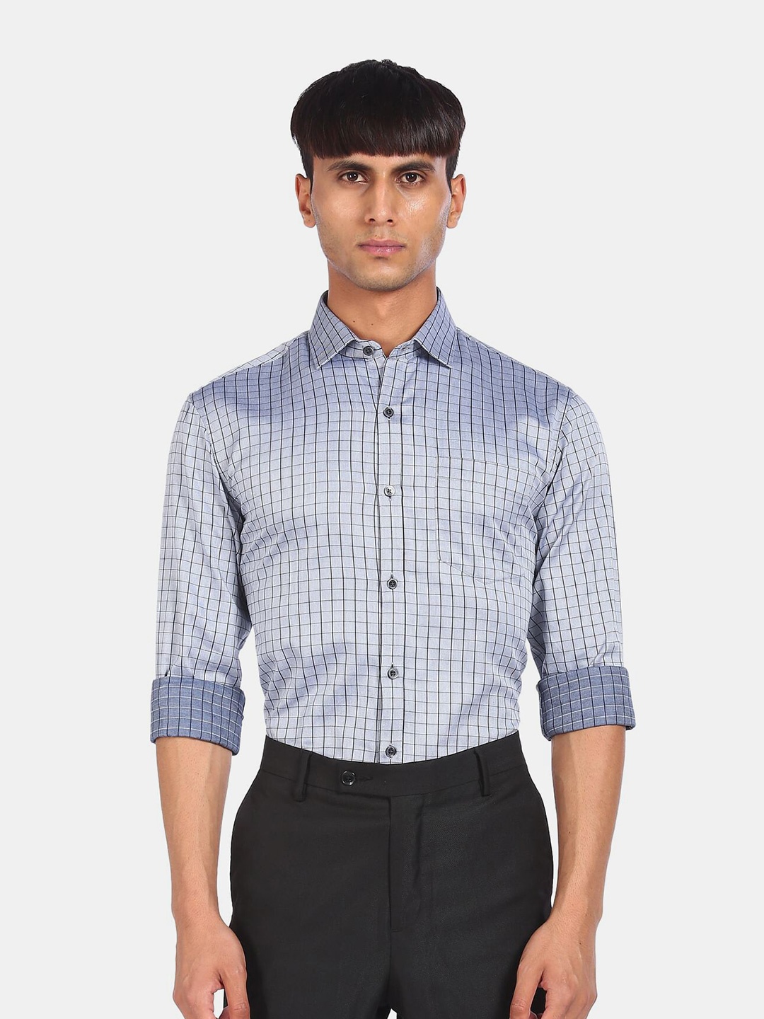 

Excalibur Men Grey Checked Casual Shirt