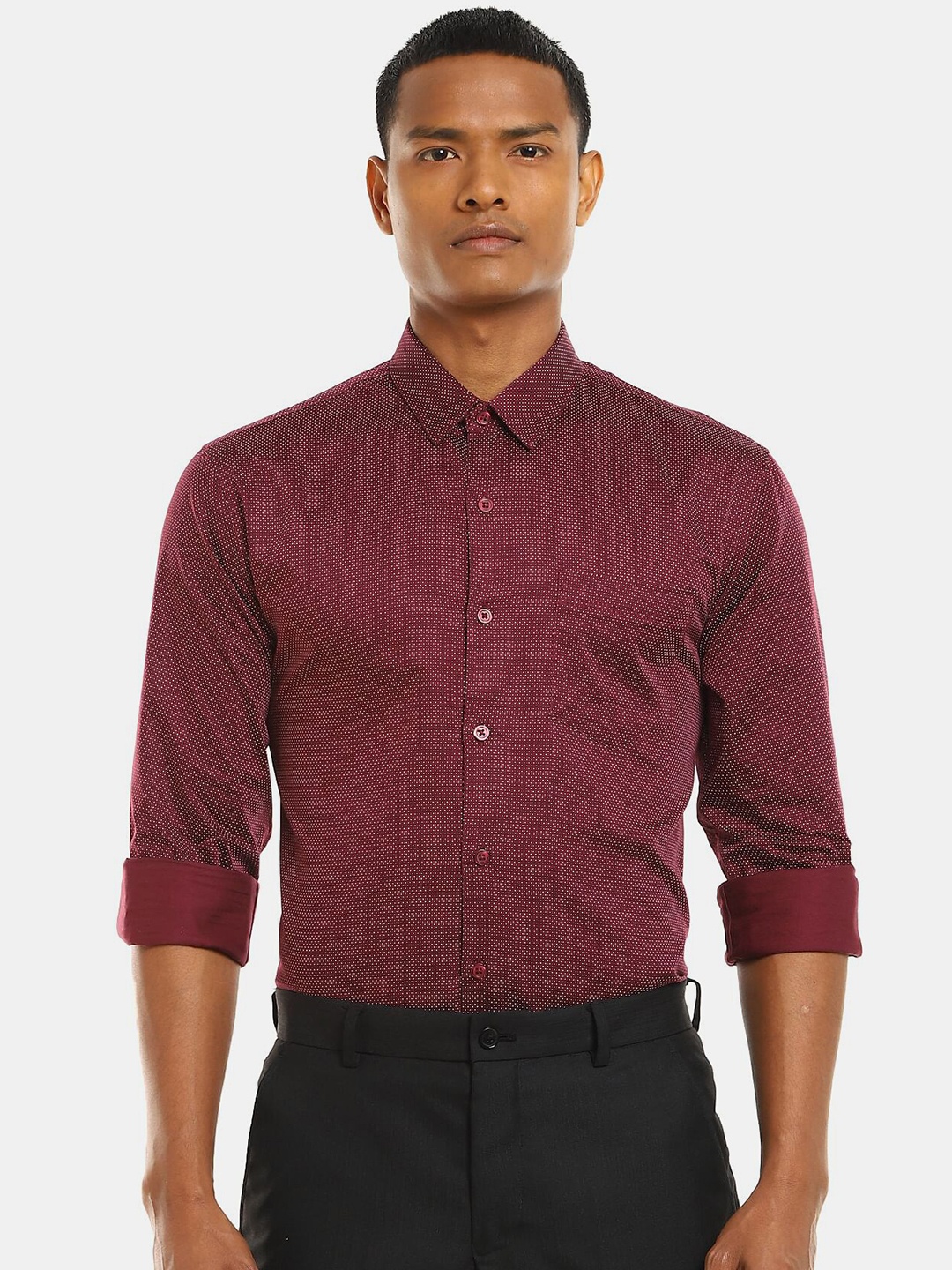 

Excalibur Men Red Printed Regular Fit Pure Cotton Casual Shirt