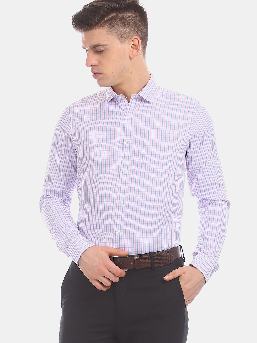 

Excalibur Men White Checked Casual Shirt
