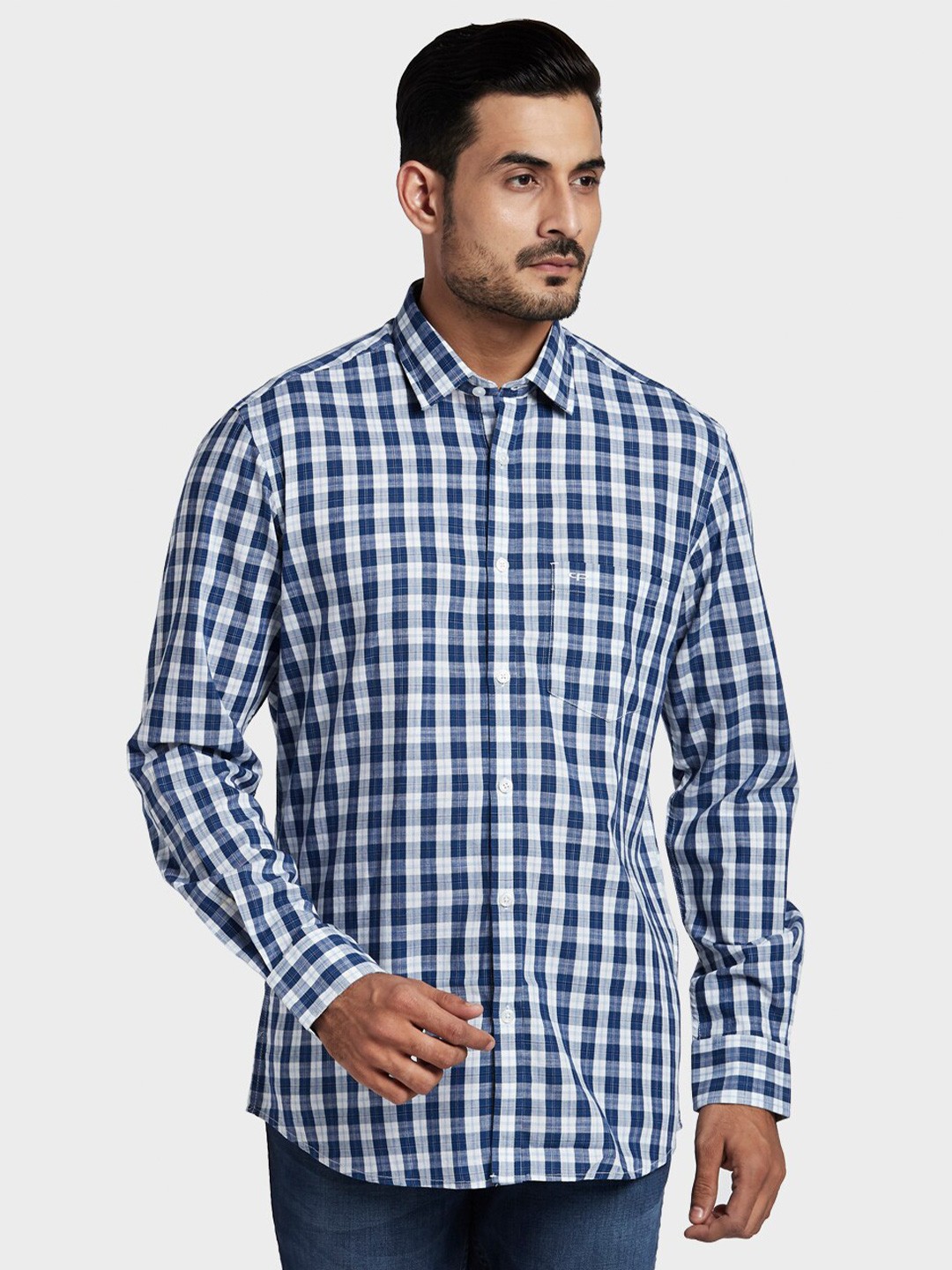 

ColorPlus Men Navy Blue Tailored Fit Tartan Checks Checked Cotton Casual Shirt