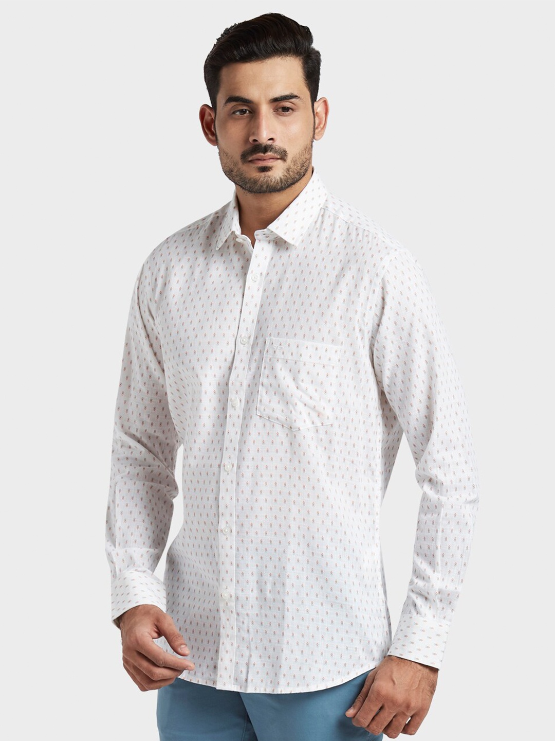 

ColorPlus Men Red Printed Casual Shirt