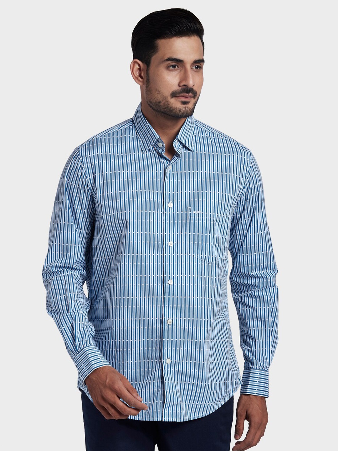 

ColorPlus Men Blue Checked Casual Shirt