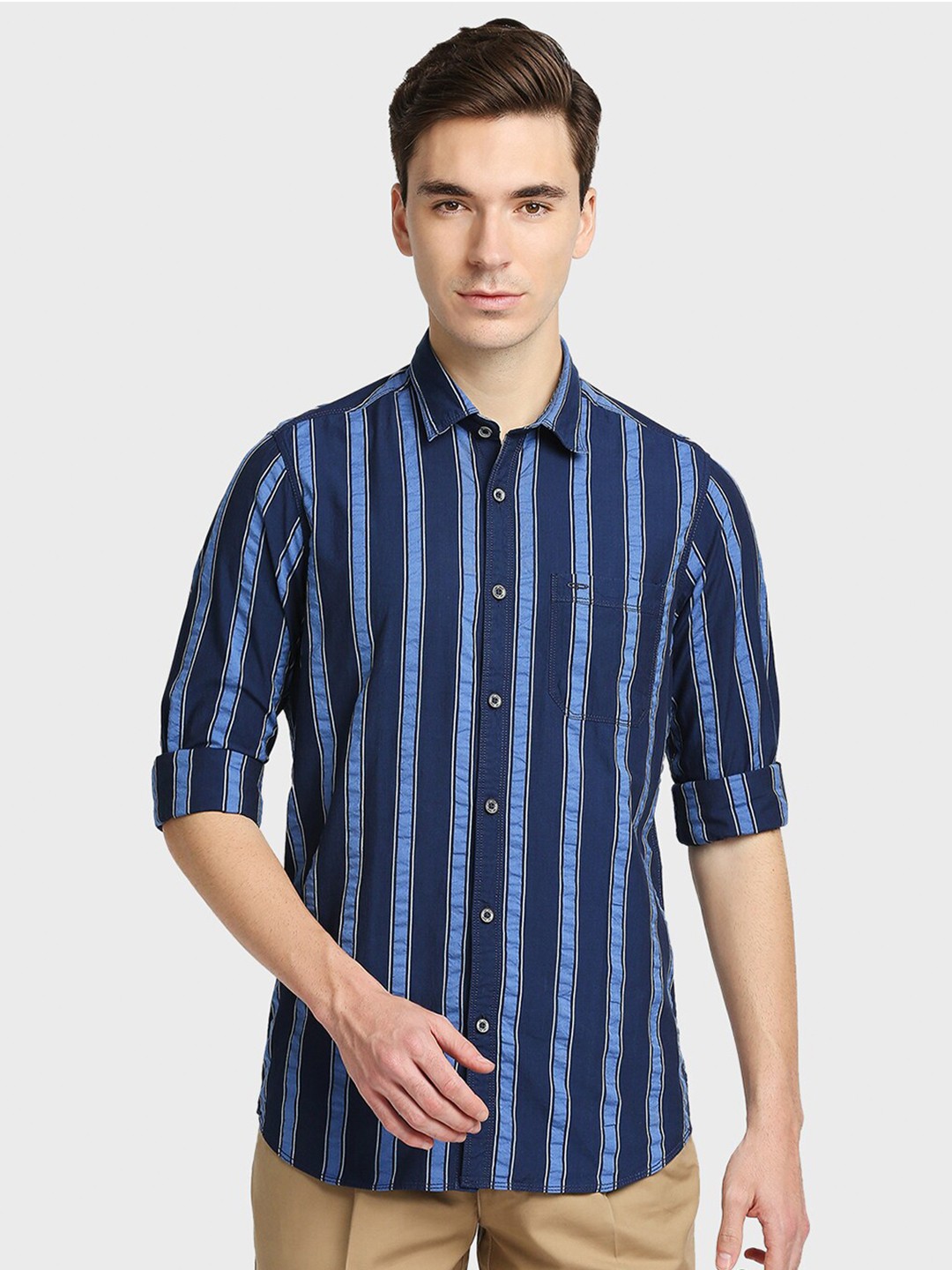

ColorPlus Men Blue Striped Casual Shirt