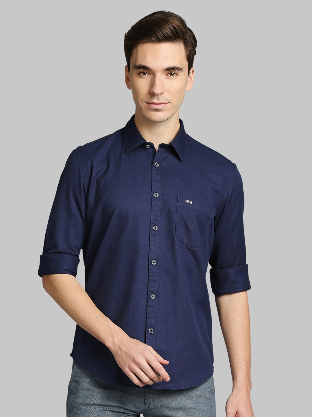 

Parx Men Navy Blue Slim Fit Cotton Casual Shirt
