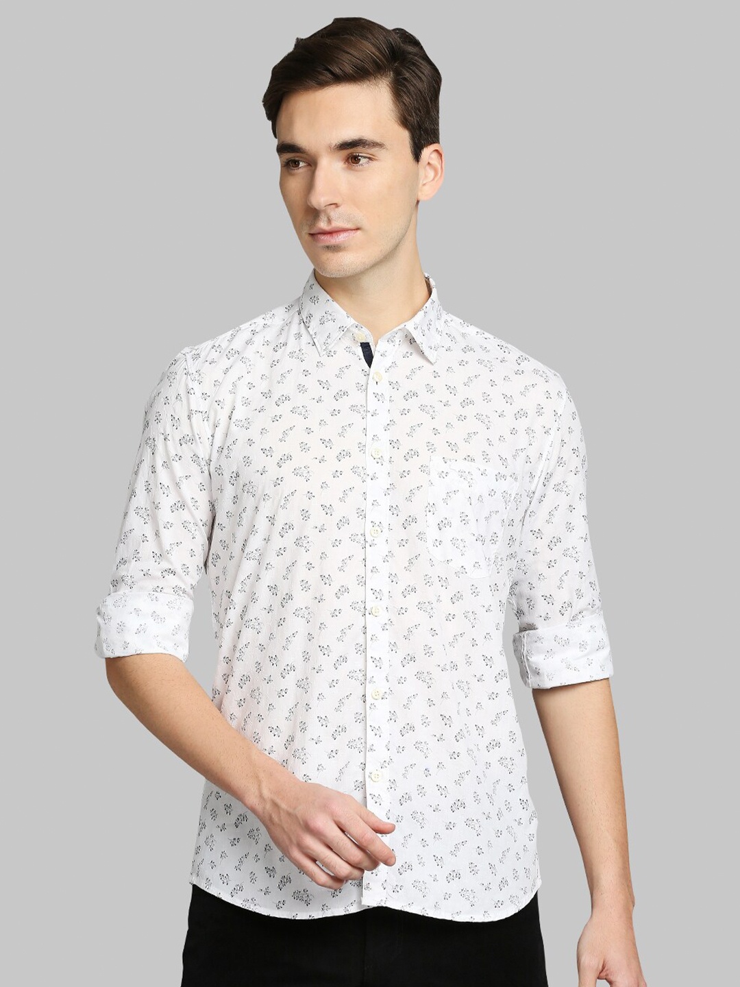 

Parx Men White Slim Fit Floral Printed Cotton Casual Shirt