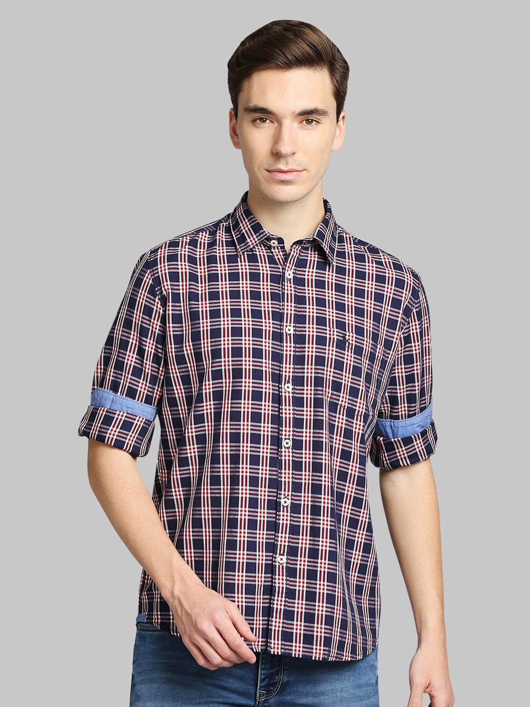 

Parx Men Blue Slim Fit Checked Casual Shirt