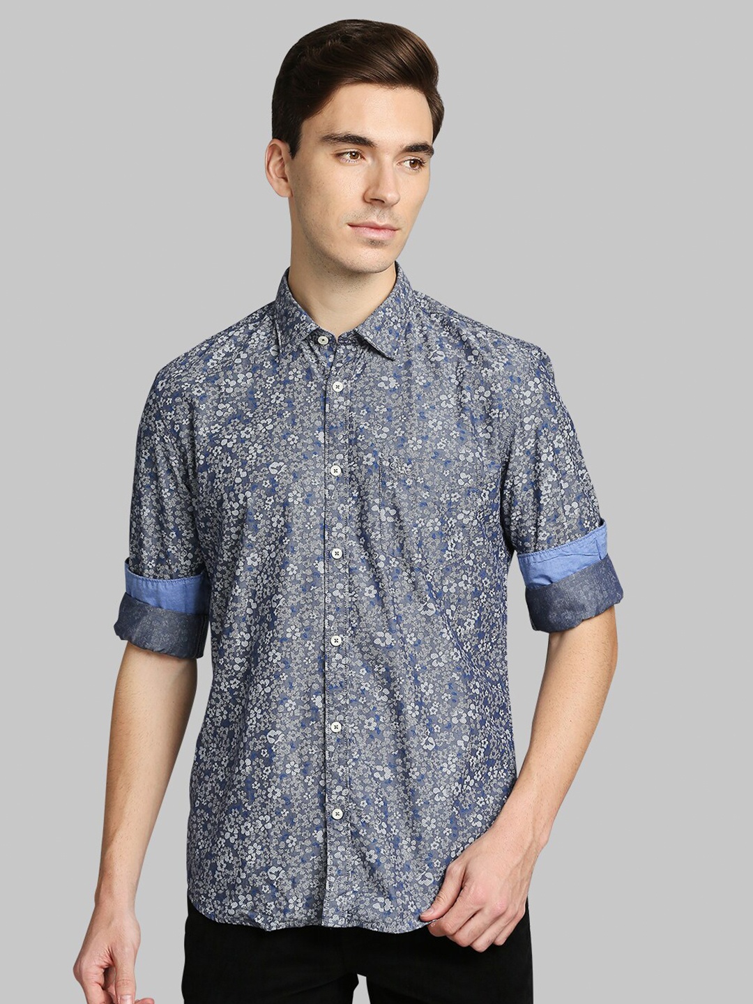 

Parx Men Blue Slim Fit Floral Printed Casual Shirt
