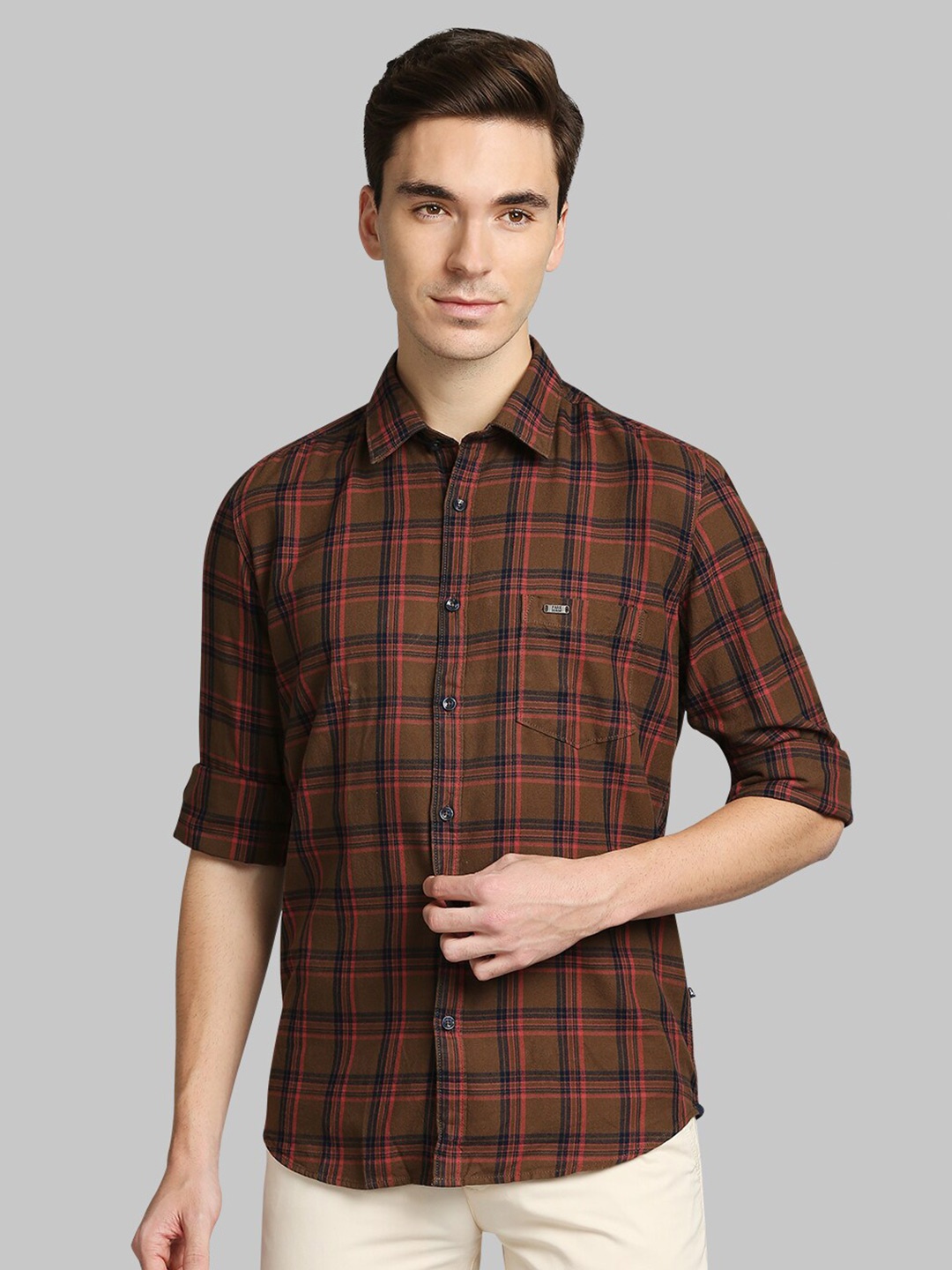 

Parx Men Brown Slim Fit Tartan Checks Casual Shirt