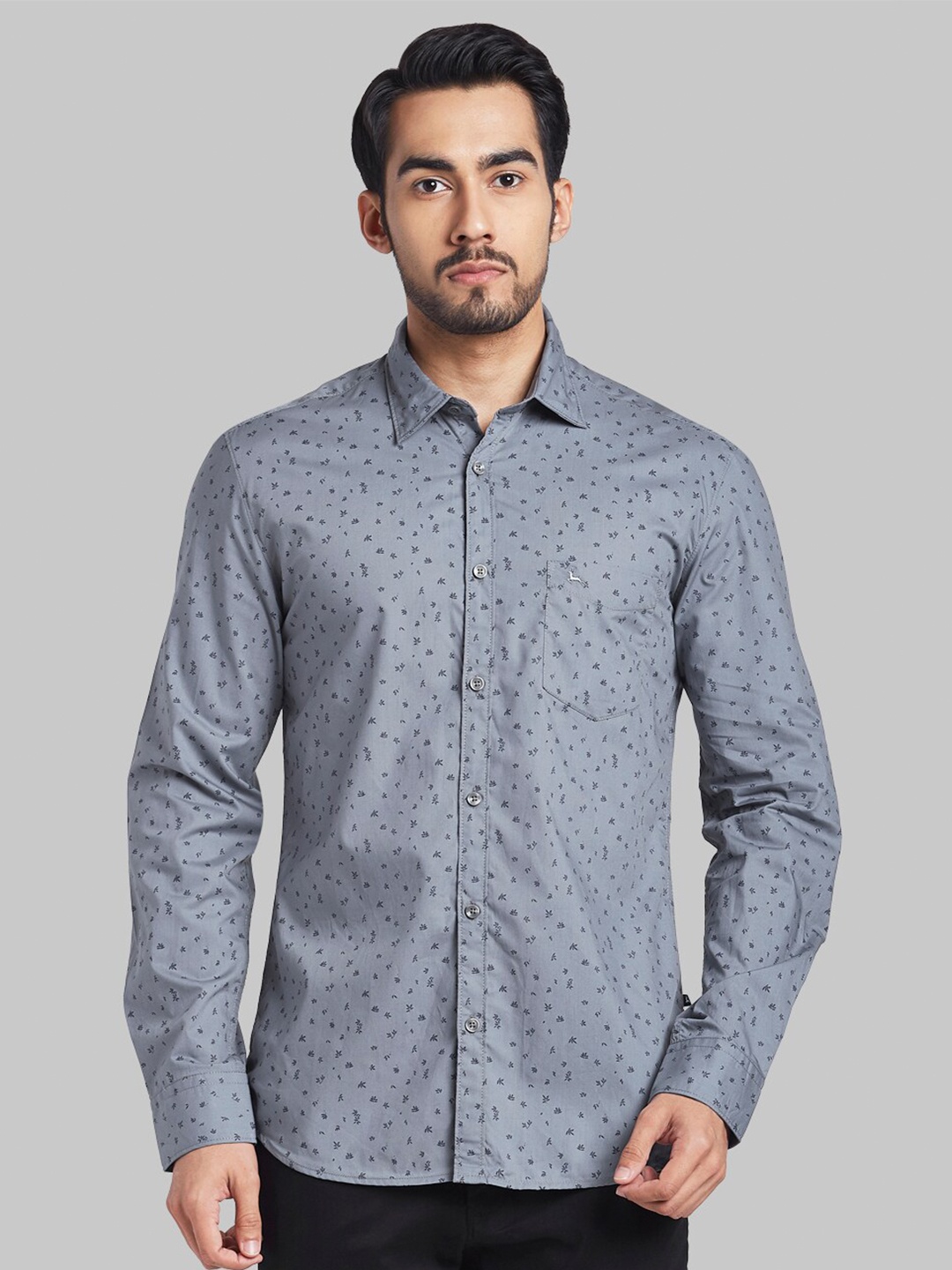 

Parx Men Grey Slim Fit Printed Casual Shirt