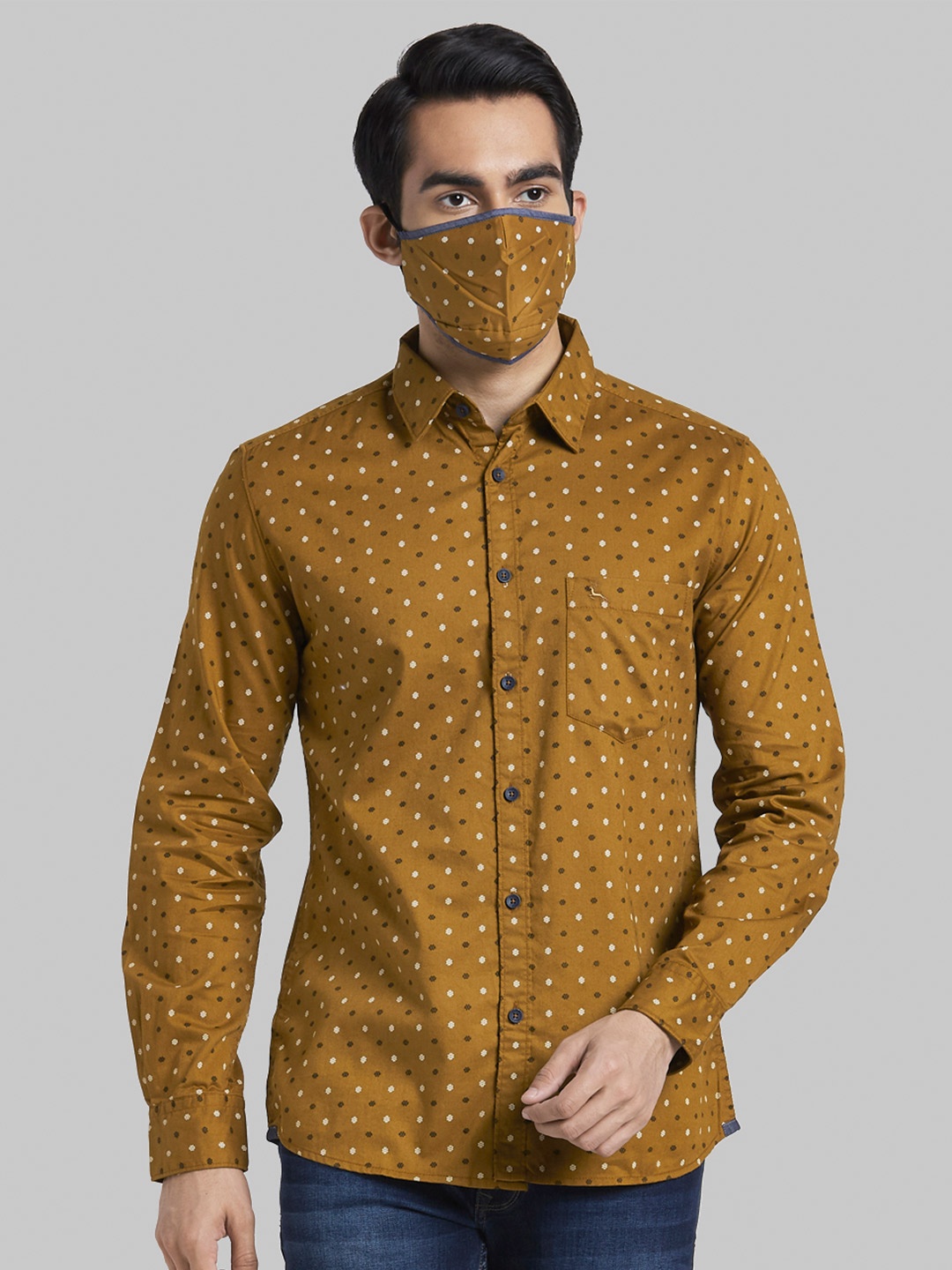 

Parx Men Brown Printed Slim Fit Casual Shirt