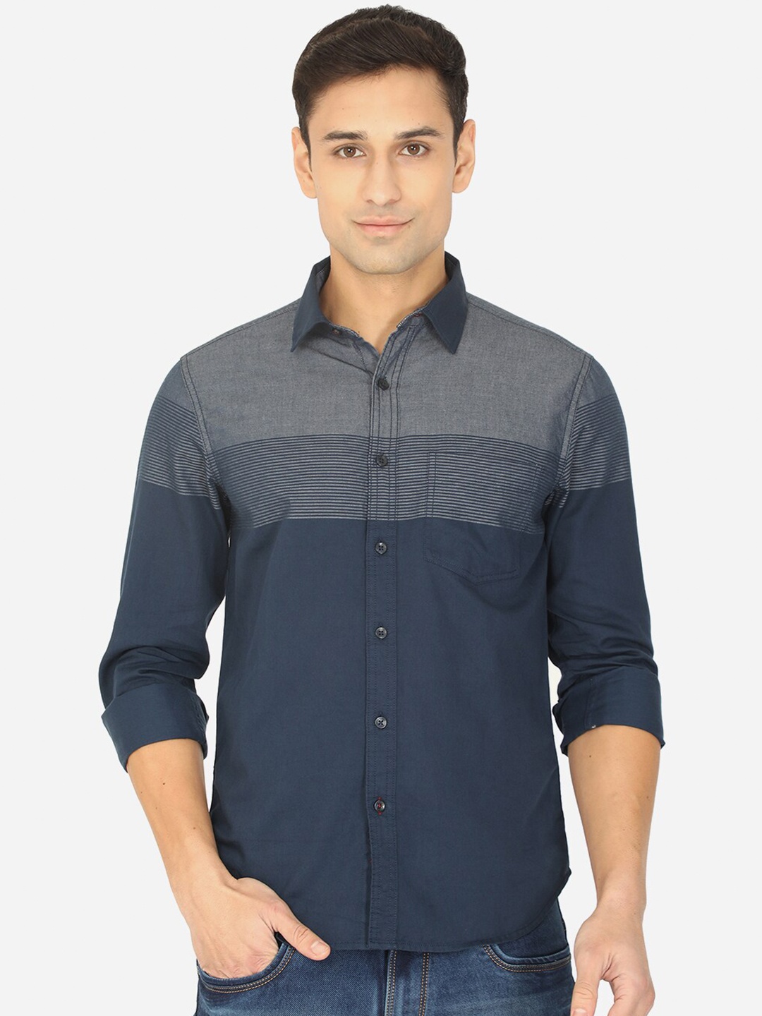 

Greenfibre Men Navy Blue Slim Fit Colourblocked Casual Shirt