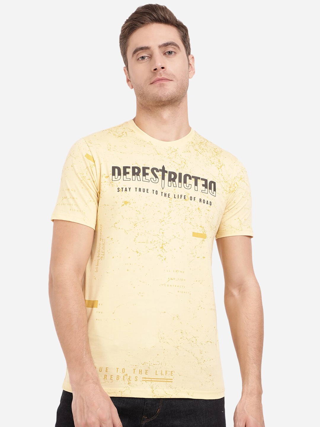 

Greenfibre Typography Printed Slim Fit Outdoor Cotton T-shirt, Beige
