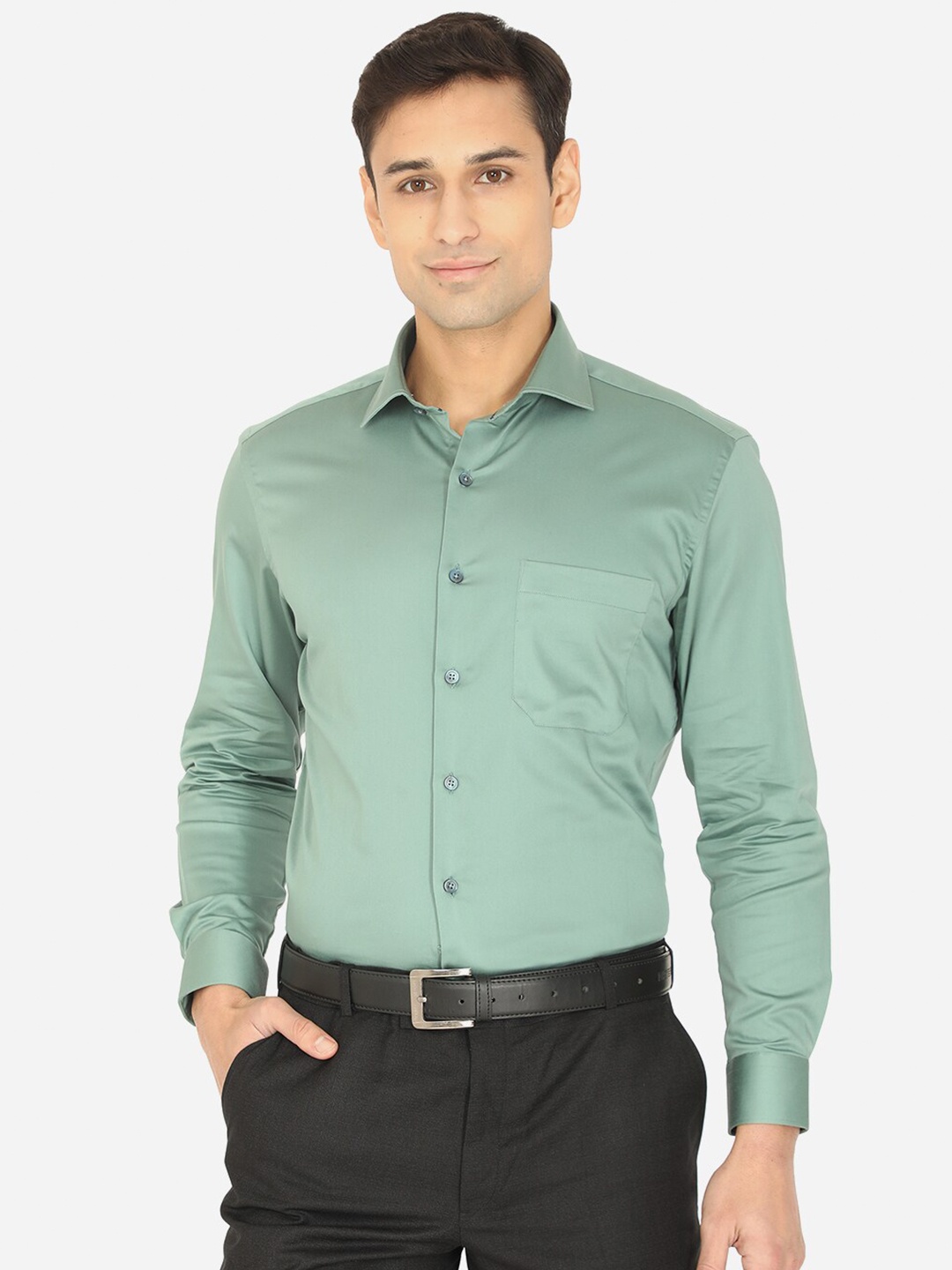 

Greenfibre Men Green Slim Fit Formal Shirt