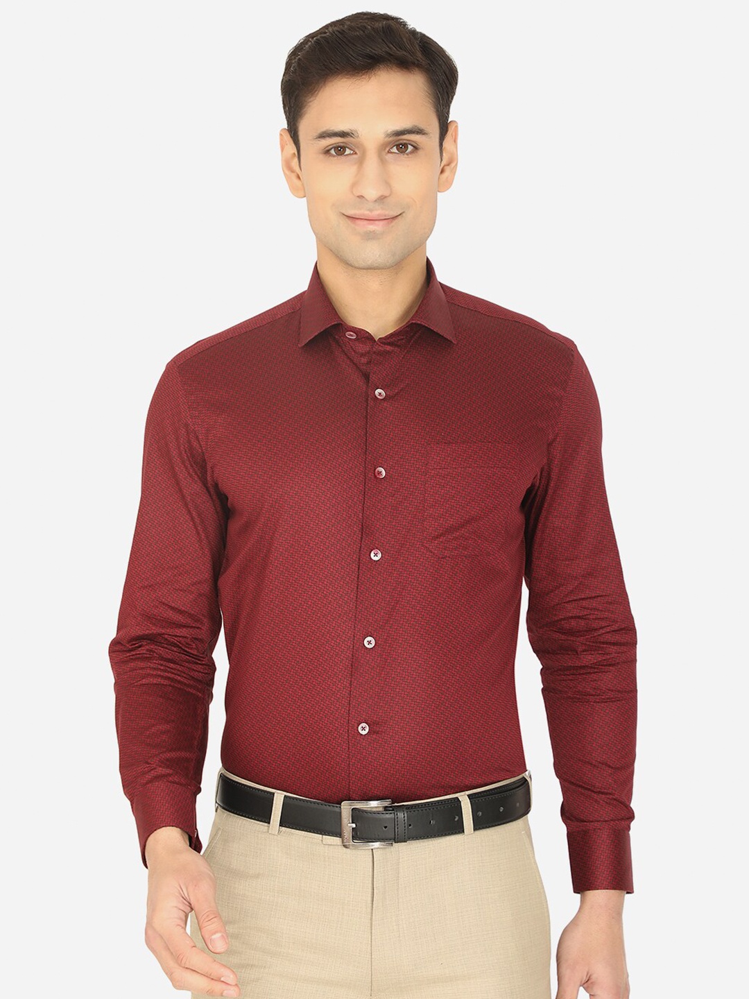 

Greenfibre Men Maroon Slim Fit Formal Shirt